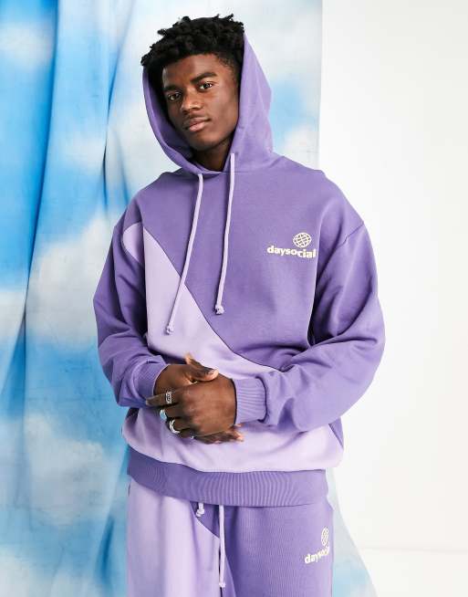Sudadera violeta extragrande con capucha y diseño de paneles curvados de ASOS Daysocial (parte de un conjunto)