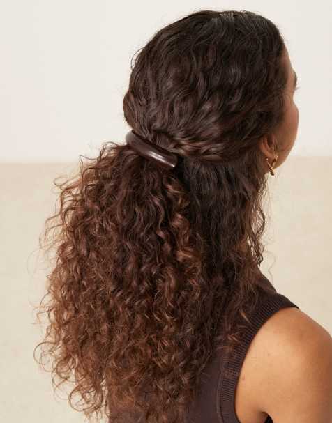 Sui Ava curved hair clip in brown