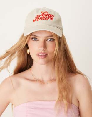 Sui Ava Sui Ava Everday Ciao Amore slogan cap in beige-Neutral