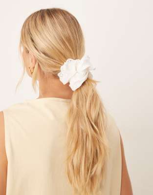 eyelet hair scrunchie in white