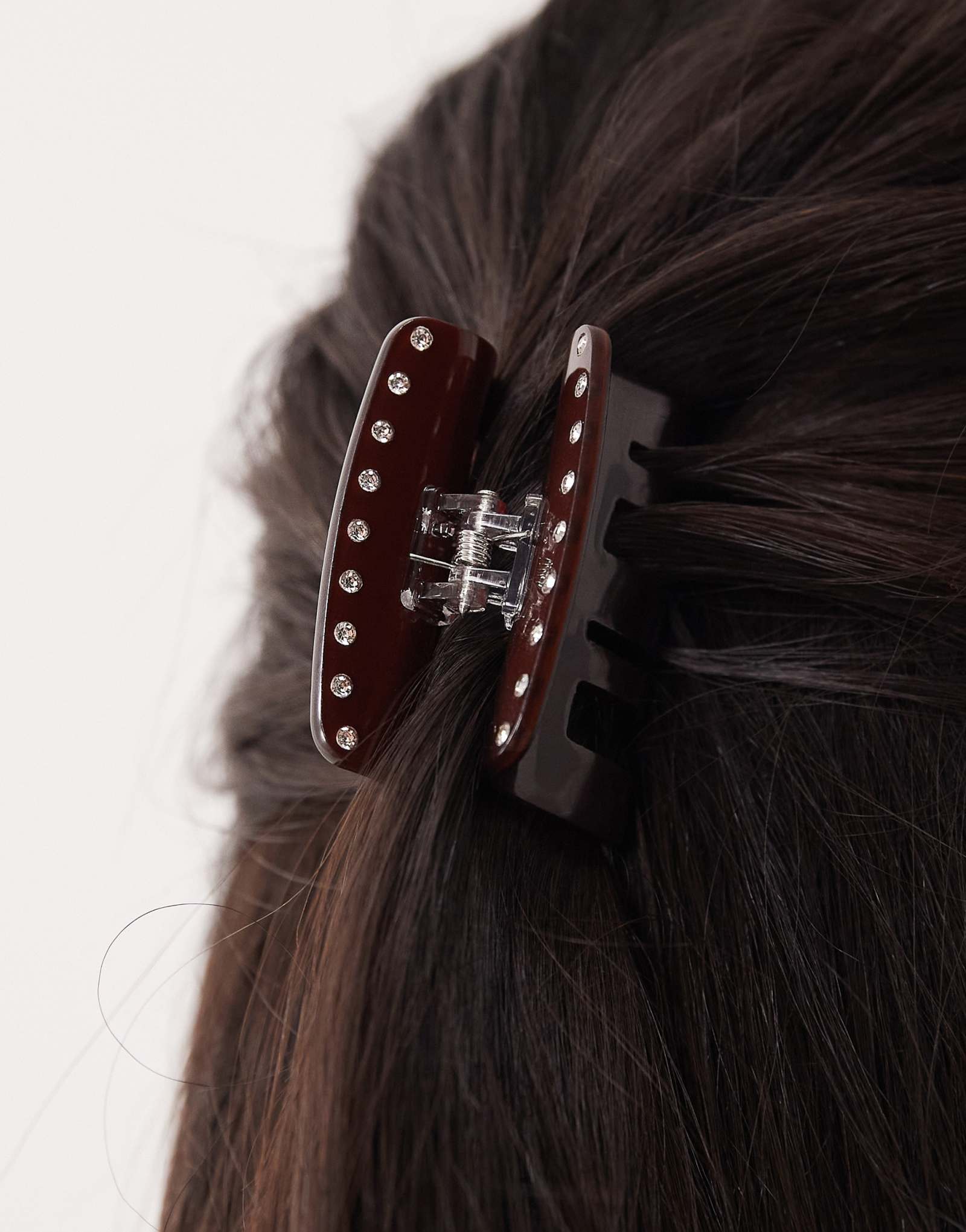 Мини-заколка для волос из шоколадной помадки Sui Ava fie коричневого цвета