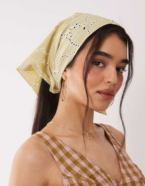 Sui Ava floral broderie bandana scarf in green