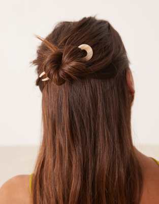 Sui Ava Sui Ava French twist hair pin in cream-White