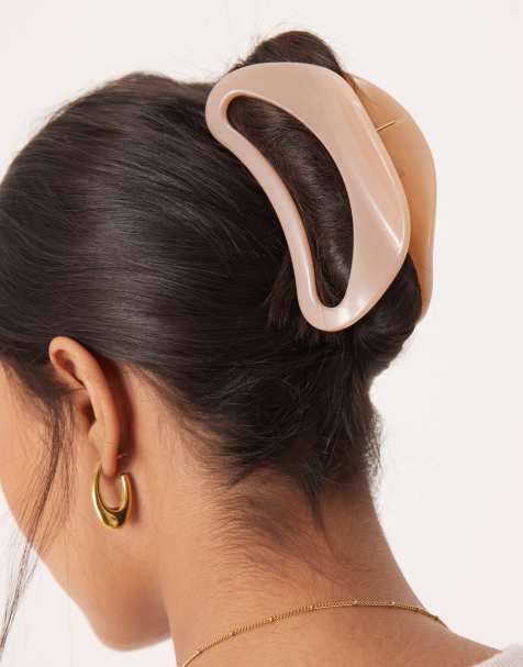 Sui Ava giga curve large hair claw in light brown - view 1