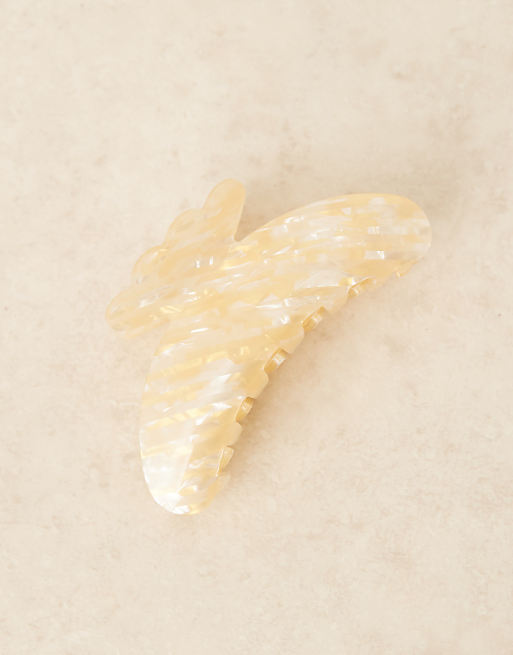 HAIR CLAW LARGE PALE YELLOW HAIR CLAW LARGE PALE YELLOW