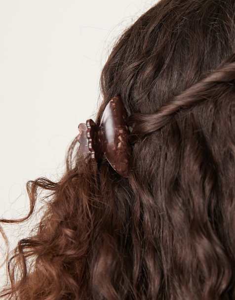 Sui Ava Helle mini hair claw in chocolate brown - view 1