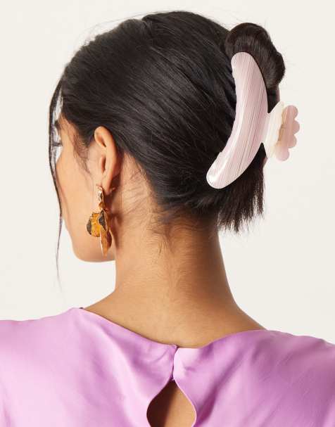 Sui Ava Helle Viola large hair claw in pink - view 1