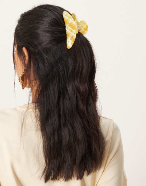 Sui Ava Ida large hair claw in yellow - view 1