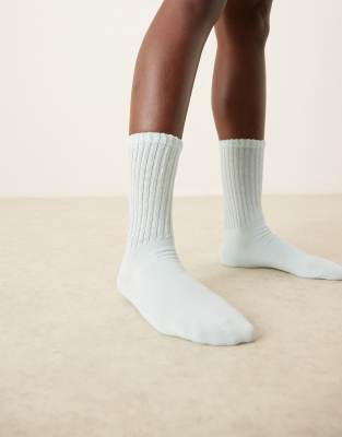 Sui Ava Magda Pointelle Ankle Socks In Blue
