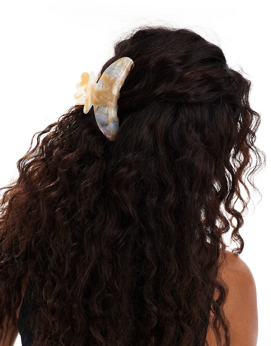 SUI AVA marble hair claw clip in tan-Brown