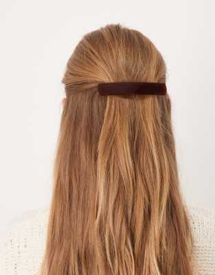 Sui Ava Sui Ava matcha addict hair clip in dark brown