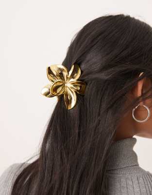 Sui Ava Sui Ava metallic floral hair claw in gold