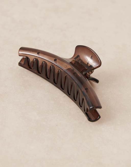 Sui Ava neapolitan large hair claw in brown, 2 of 3