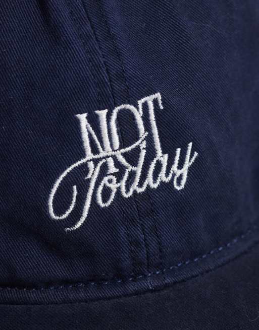 Sui Ava 'Not Today' kasket i vasket navyblå, 2 af 3