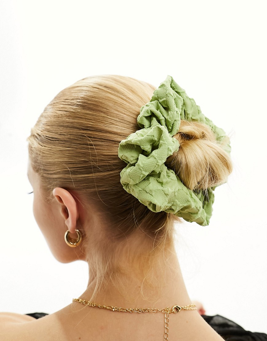 SUI AVA oversized hair scrunchie in green