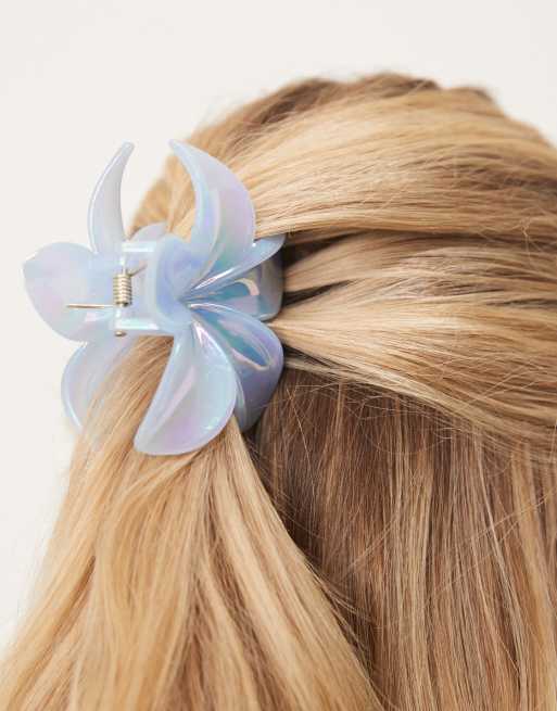 Sui Ava - Plumeria - Bloemvormige haarklem in metallic blauw , 2 van 4