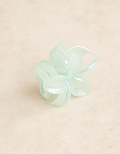 Sui Ava – Plumeria – Blumen-Haarklammer in Metallic-Grün , 2 von 3