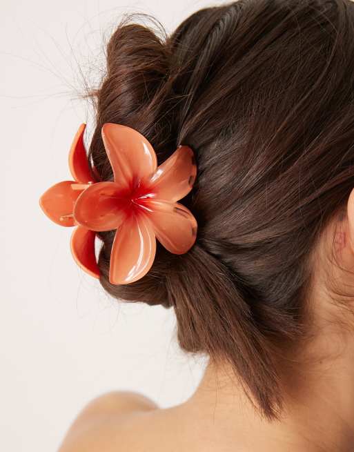Sui Ava Plumeria flower large hair clip in orange, 3 of 3