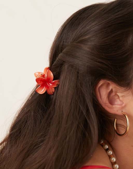 Sui Ava Plumeria mini flower hair clip in orange, 3 of 3