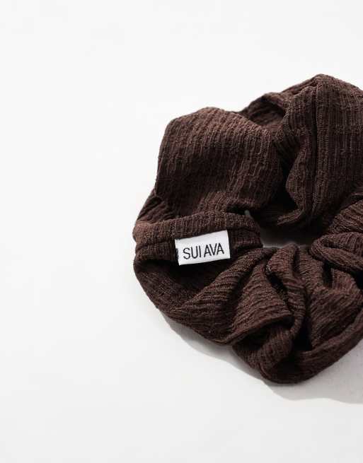Sui Ava Zig-Zag scrunchie in chocolate, 3 of 4