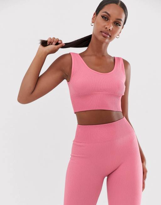 Sujetador de canalé sin costuras y leggings en rosa de South Beach, 2 de 3