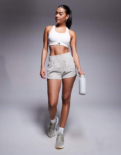Sujetador deportivo blanco de sujeción alta Strength de adidas Training, 4 de 4