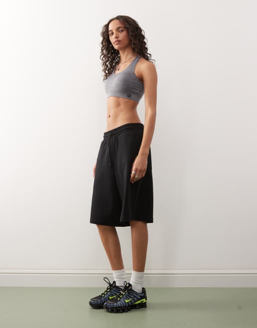 Sujetador deportivo gris para mujer Don't Sweat It III de Dare 2b, 3 de 4