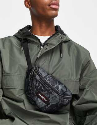 Сумка на пояс Eastpak-Серый