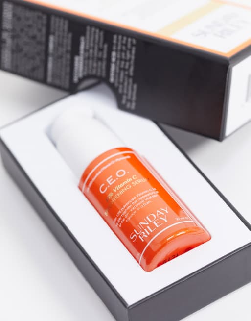 Sunday Riley C.E.O. - Lysnende serum med 15% C-vitamin - 30 ml, 2 af 4