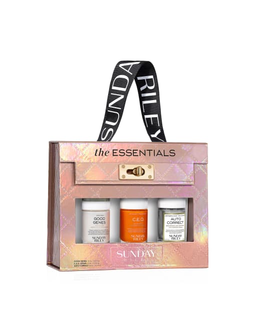 Sunday Riley The Essentials Gift Set - Saving 28%, 4 of 4