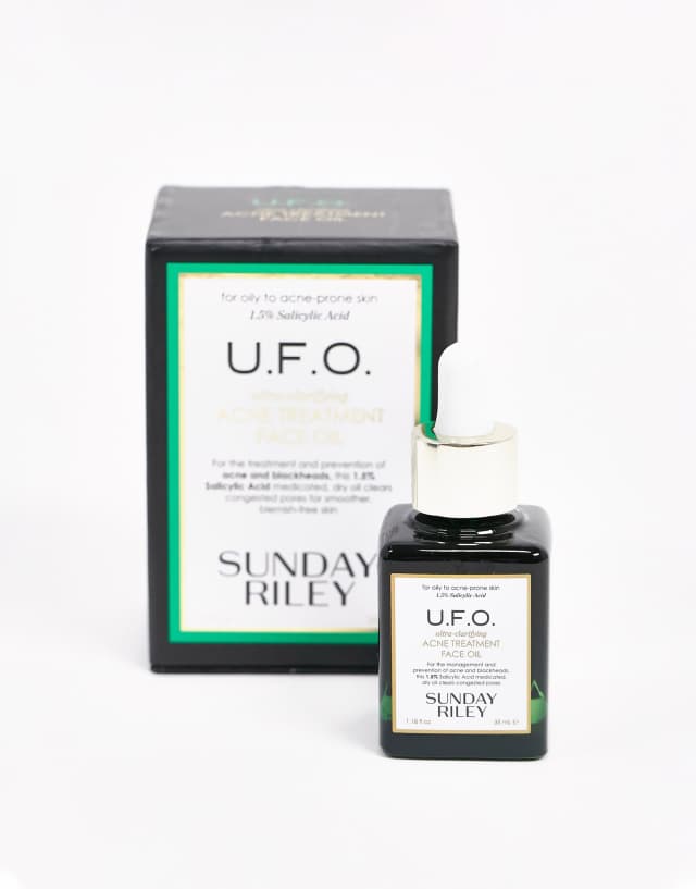 Sunday Riley UFO Ultra Clarifying Acne Face Oil with 1.5% Salicylic Acid 1.18 fl oz