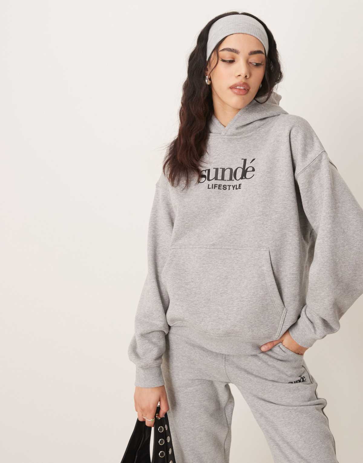 Sunde iconic oversized hoodie in grey marl