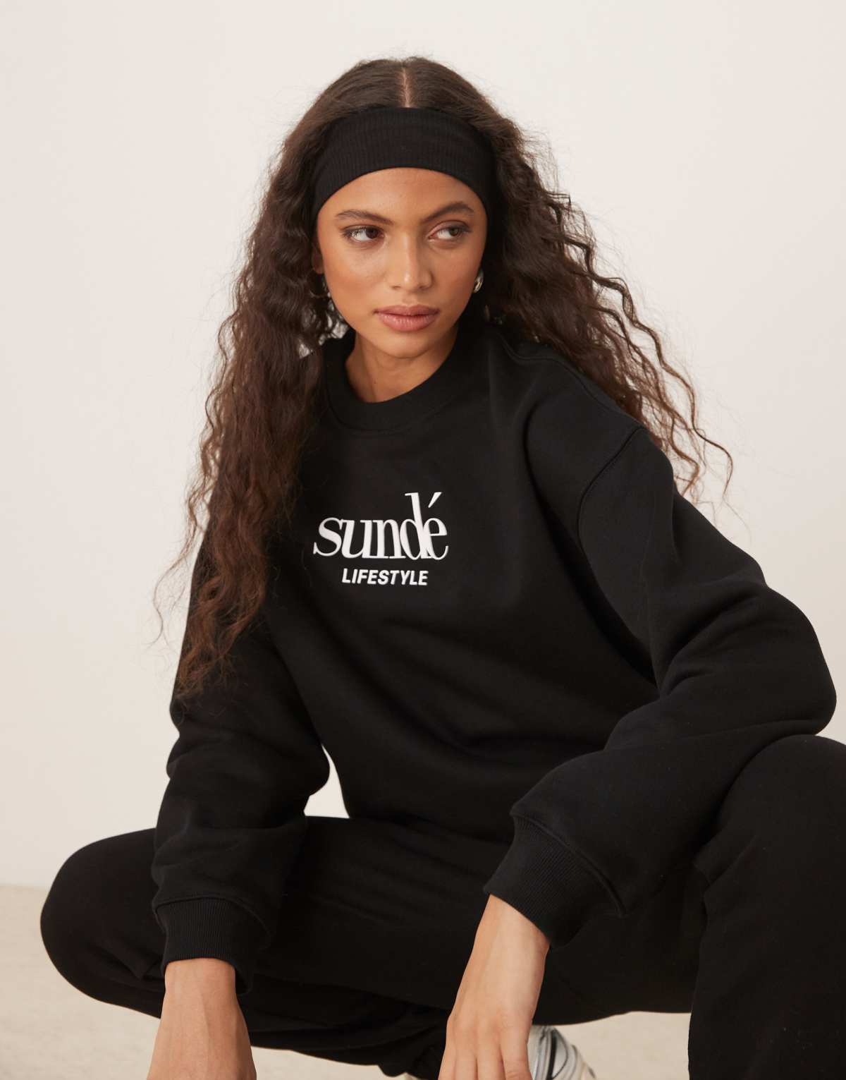 Sunde iconic oversized sweatshirt in black
