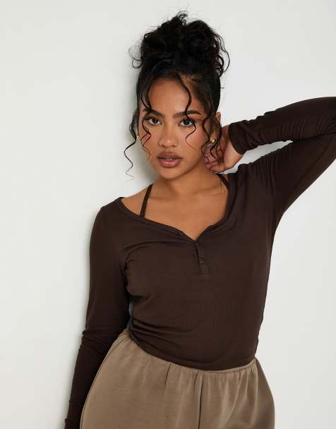 Sunde modal ribbed long sleeve basic top in chocolate