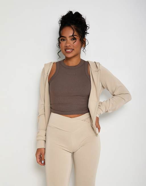 Sunde modal ribbed racer vest in mocha 