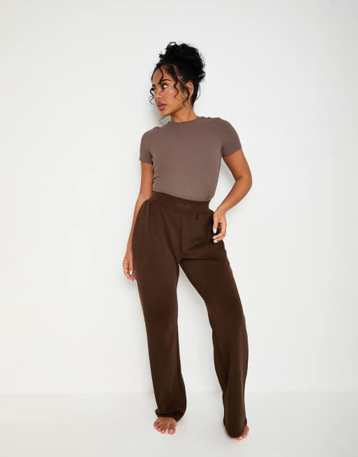 Sunde soft touch lounge flare jogger in chocolate