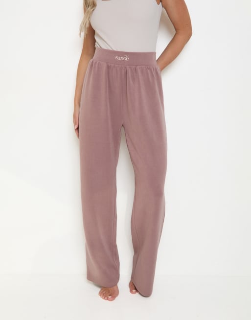 Sundé soft touch lounge flare jogger in rose taupe