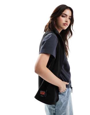 Superdry - Active - Fleece-Weste in Schwarz