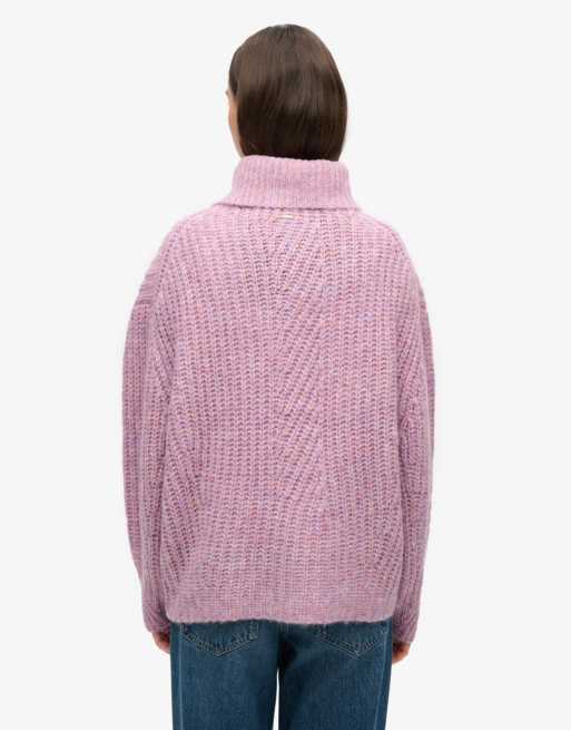 Superdry – Angerauter Rippstrick-Pullover in meliertem Flieder-Rosa mit weitem Rollkragen, 3 von 5