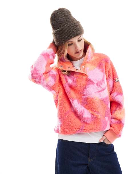 Superdry – Angerauter, weicher Henley-Pullover in Koralle mit Military-Muster - view 1