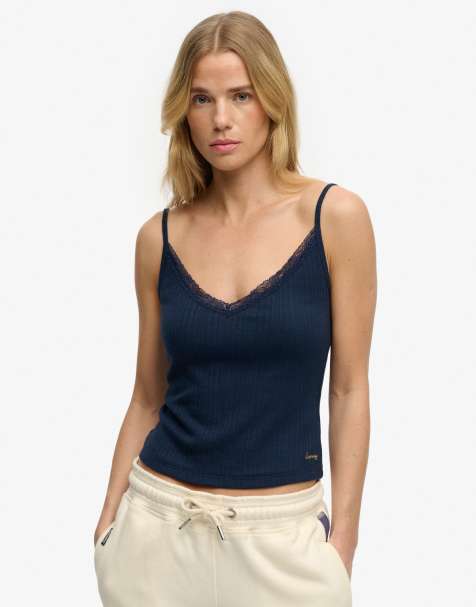 Superdry – Athletic Essentials – Camisole-Oberteil aus Pointelle in Lauren-Marineblau mit V-Ausschnitt - view 1