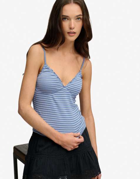 Superdry – Athletic Essentials – Camisole-Oberteil in Tidal-Blau gestreift mit Waffelstruktur und V-Ausschnitt - view 1