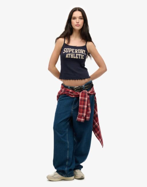 Superdry – Athletic Essentials – Camisole-Top in kräftigstem Marineblau mit Print und Pointelle-Borte, 2 von 4