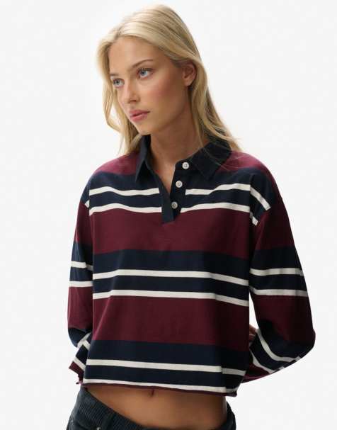 Superdry – Athletic Essentials – Cropped-Rugby-Oberteil in Portweinrot/Ecru gestreift - view 1