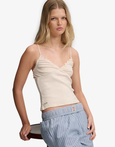 Superdry – Athletic Essentials – Gestreiftes Camisole-Oberteil in Rosé-Zartrosa mit Waffelstruktur und V-Ausschnitt - view 1