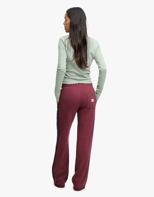 Superdry Athletic essentials hockey joggers in port red, 2 of 6
