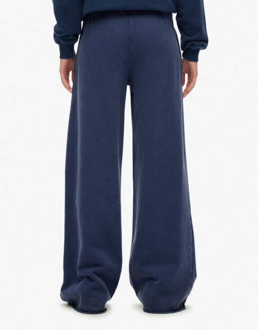 Superdry – Athletic Essentials – Jogginghose in Marineblau mit niedrigem Bund, 2 von 7