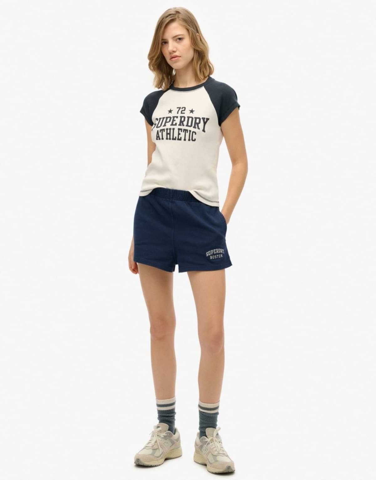 Superdry Athletic essentials raglan cap sleeve t-shirt in off white/en