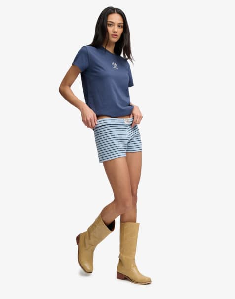 Superdry – Athletic Essentials – Shorts aus Frottee in Nebelblau gestreift mit Umschlagbund - view 1