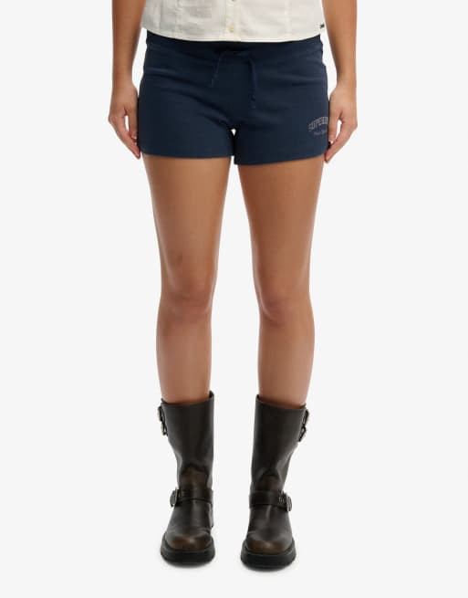 Superdry – Athletic Essentials – Shorts aus Jersey in Lauren Navy mit Schriftzug, 4 von 5